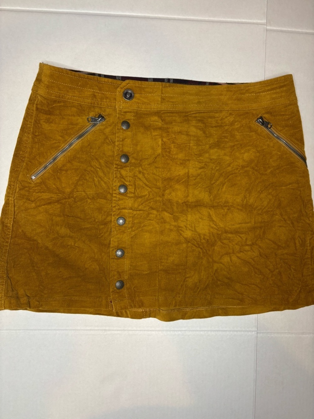 Kuhl mustard corduroy skirt size 6